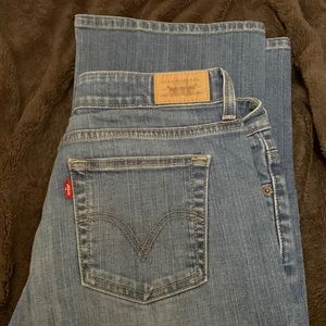 Levi’s women’s jeans 515 boot cut